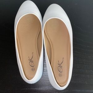 Solid White Flats - size 11